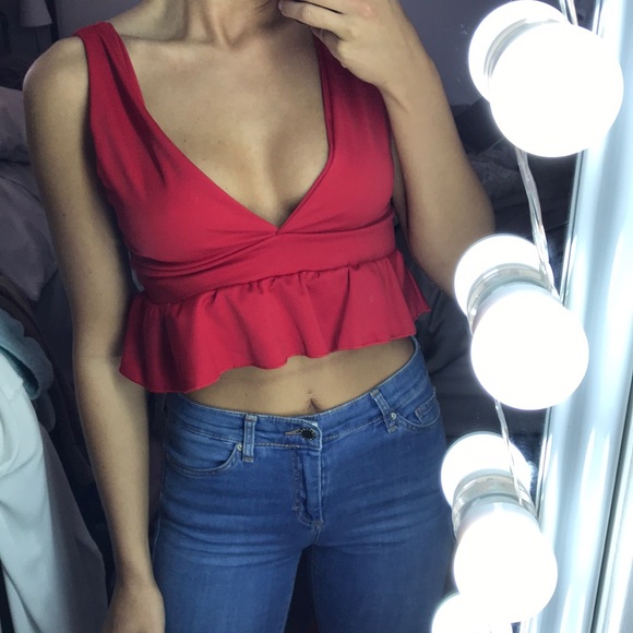 tank top no bra